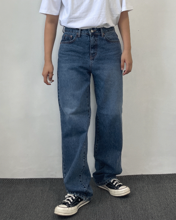 Slim semi-wide jeans